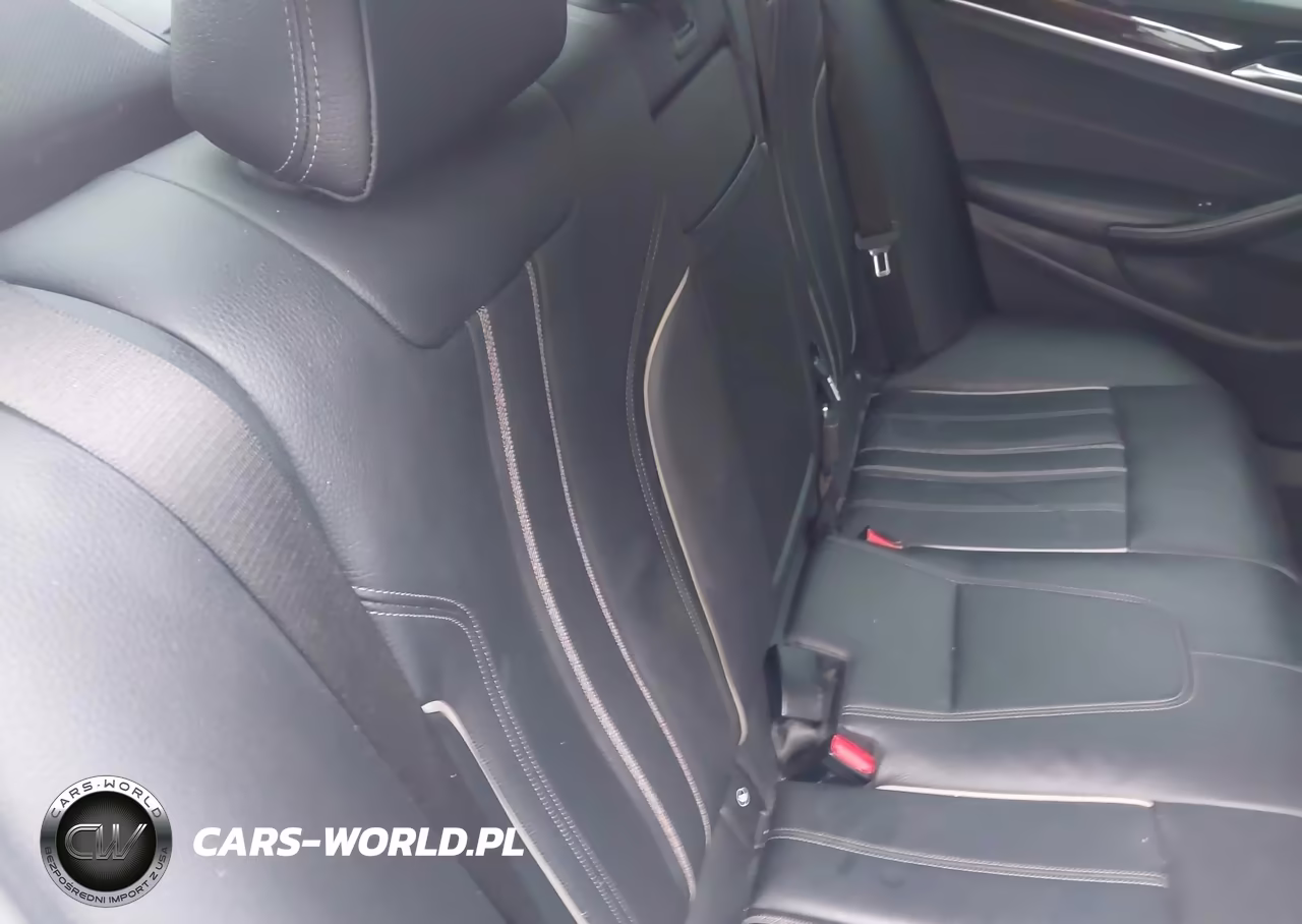 2018 BMW 530E xDrive Iperformance VIN:WBAJB1C52JB084062 - 8