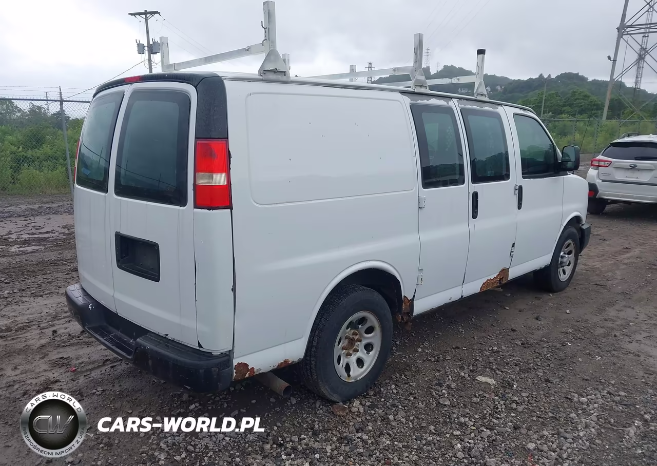 2012 Chevrolet Express 1500 Work Van VIN:1GCSGAFX6C1139644 - 4