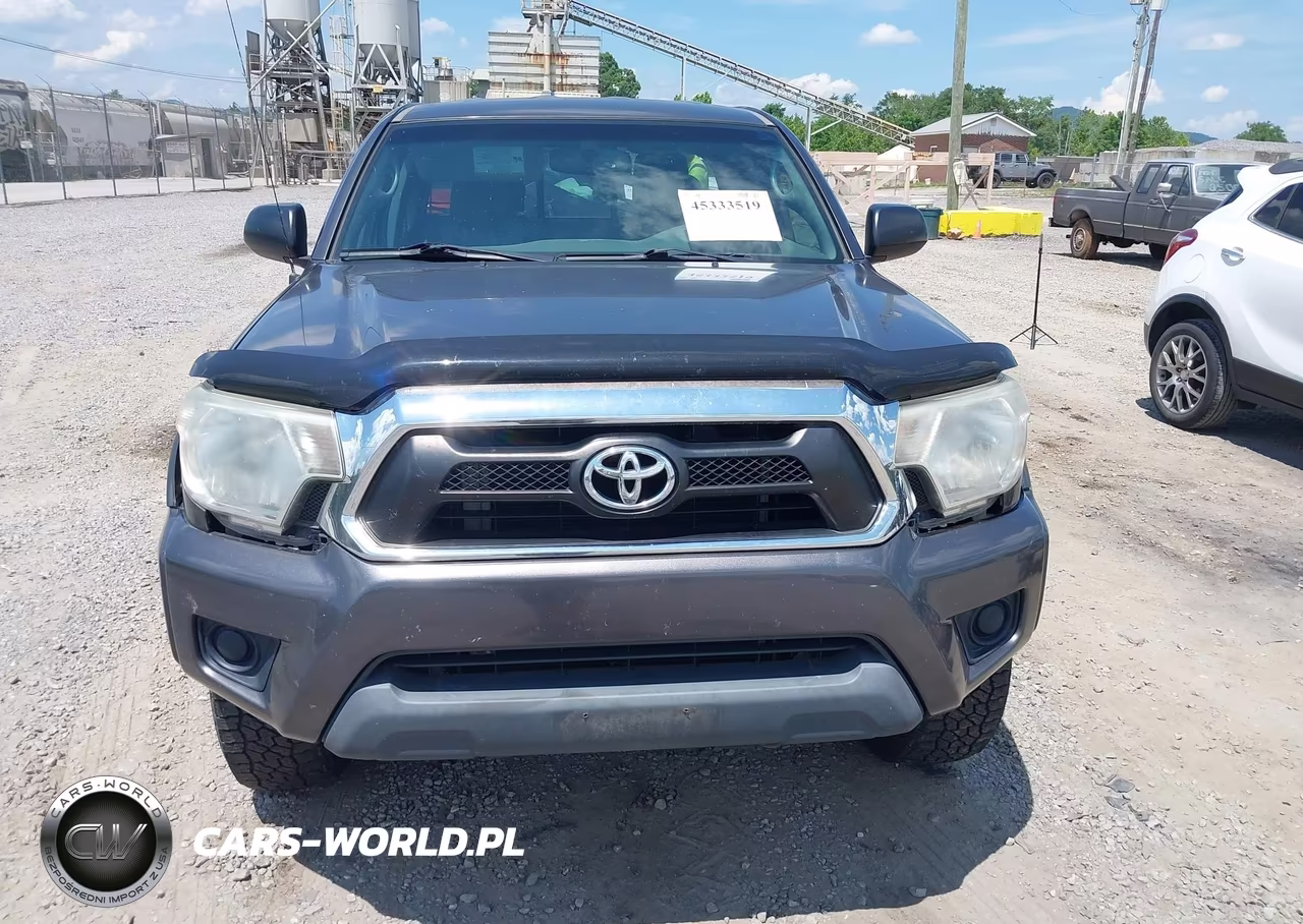 2012 Toyota Tacoma VIN:5TFUX4EN6CX011119 - 12