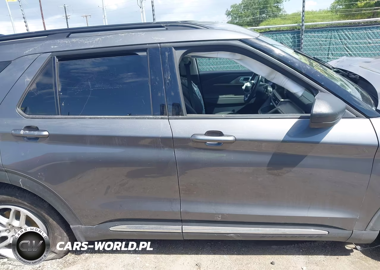 2025 Ford Explorer Active VIN:1FMUK7DH5SGB72311 - 13