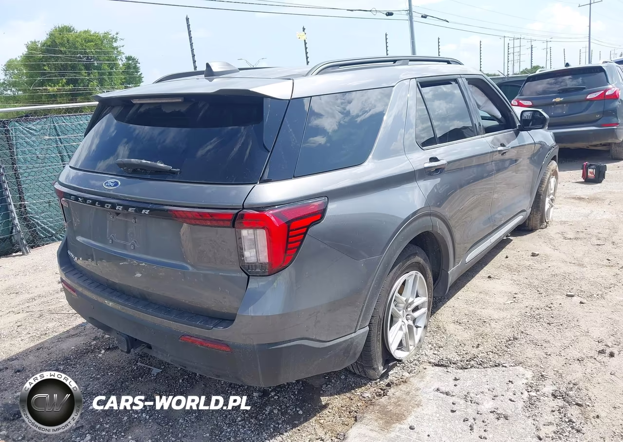 2025 Ford Explorer Active VIN:1FMUK7DH5SGB72311 - 4