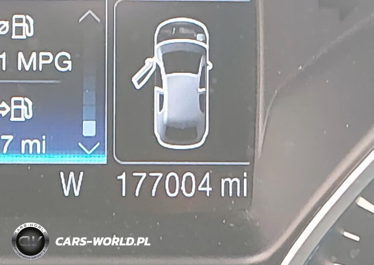 2015 Ford Escape Titanium VIN:1FMCU9J91FUC00353 - 15