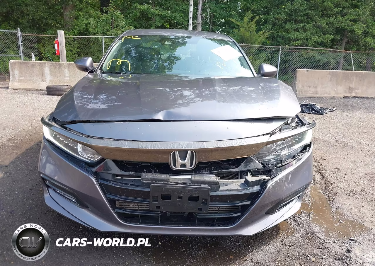 2018 Honda Accord Sport VIN:1HGCV1F30JA066826 - 12