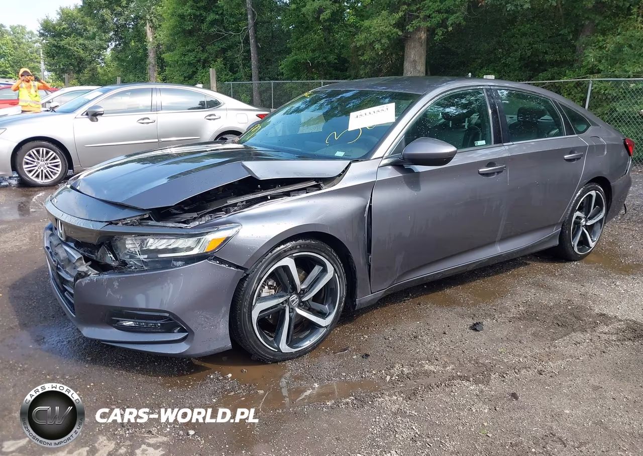 2018 Honda Accord Sport VIN:1HGCV1F30JA066826 - 2