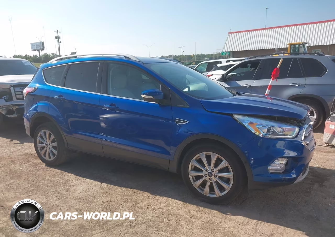 2018 Ford Escape Titanium VIN:1FMCU0J92JUC07610 - 13