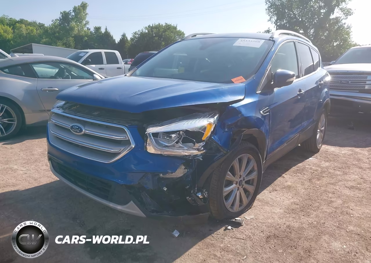 2018 Ford Escape Titanium VIN:1FMCU0J92JUC07610 - 2