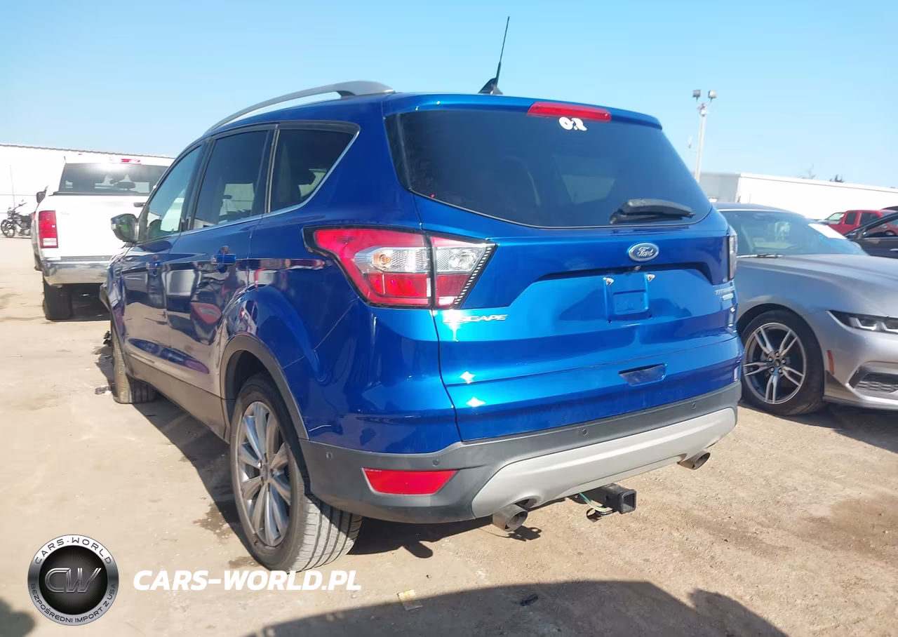 2018 Ford Escape Titanium VIN:1FMCU0J92JUC07610 - 3