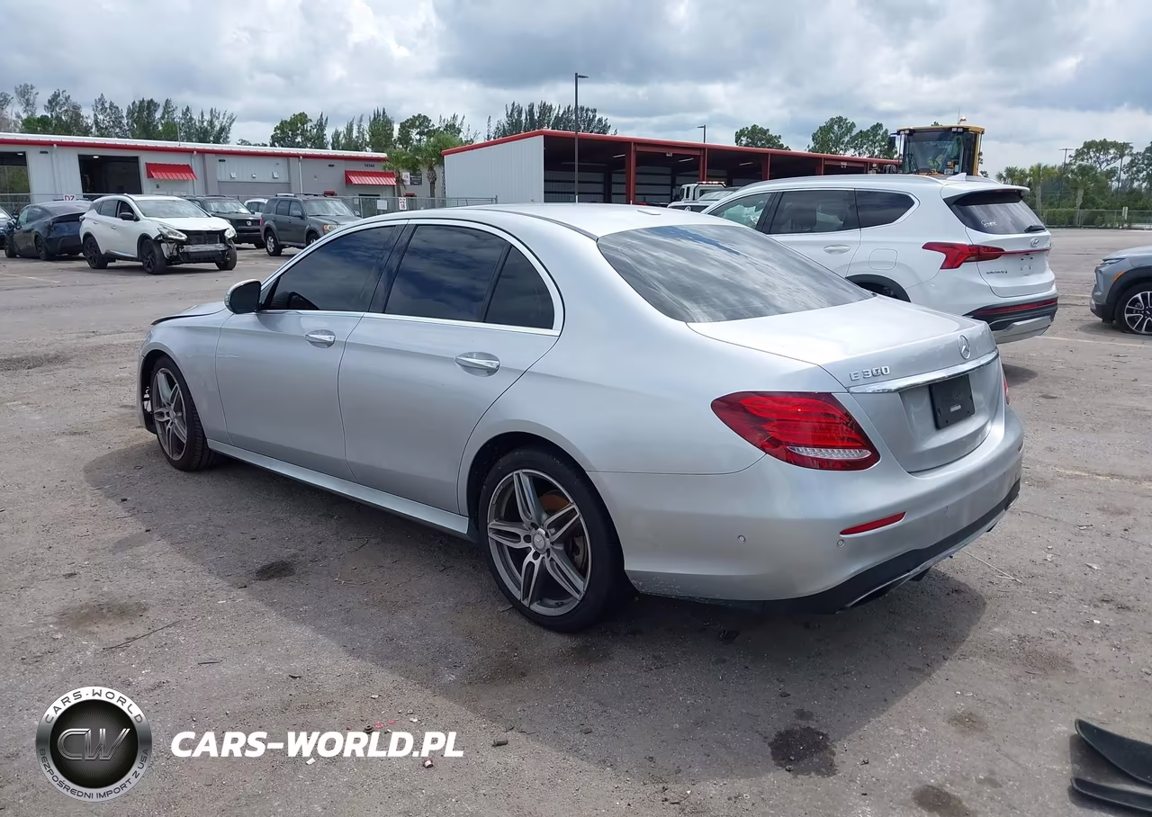 2017 Mercedes-Benz E 300 VIN:WDDZF4JB0HA182663 - 3