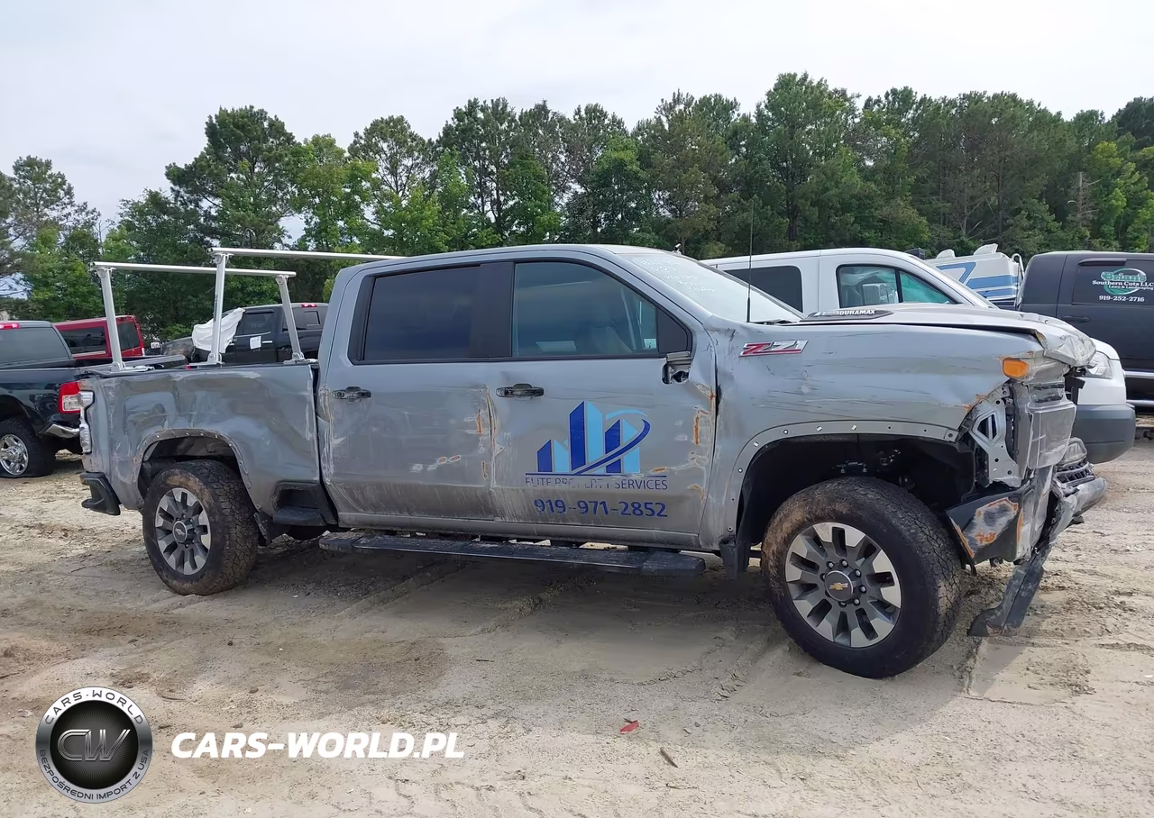 2025 Chevrolet Silverado 2500Hd 4Wd Standard Bed Custom VIN:2GC4KMEY8S1221385 - 14