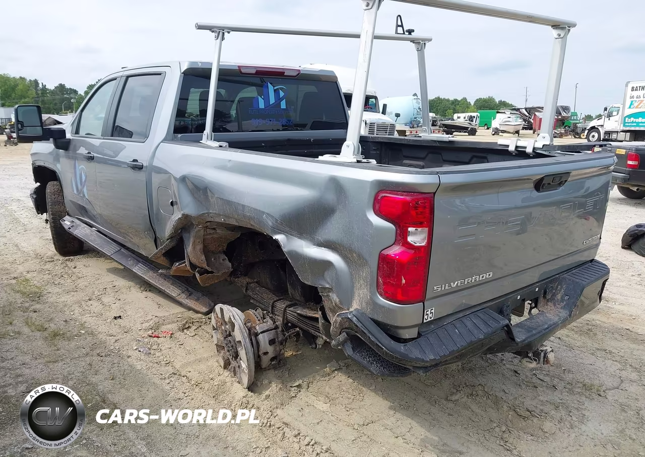 2025 Chevrolet Silverado 2500Hd 4Wd Standard Bed Custom VIN:2GC4KMEY8S1221385 - 3