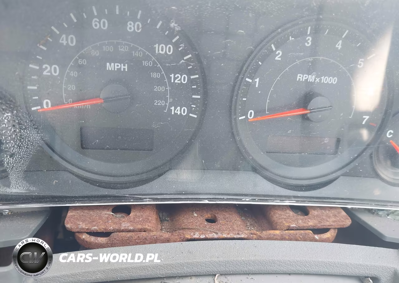 2005 Jeep Grand Cherokee Laredo VIN:1J4GR48K25C555937 - 15