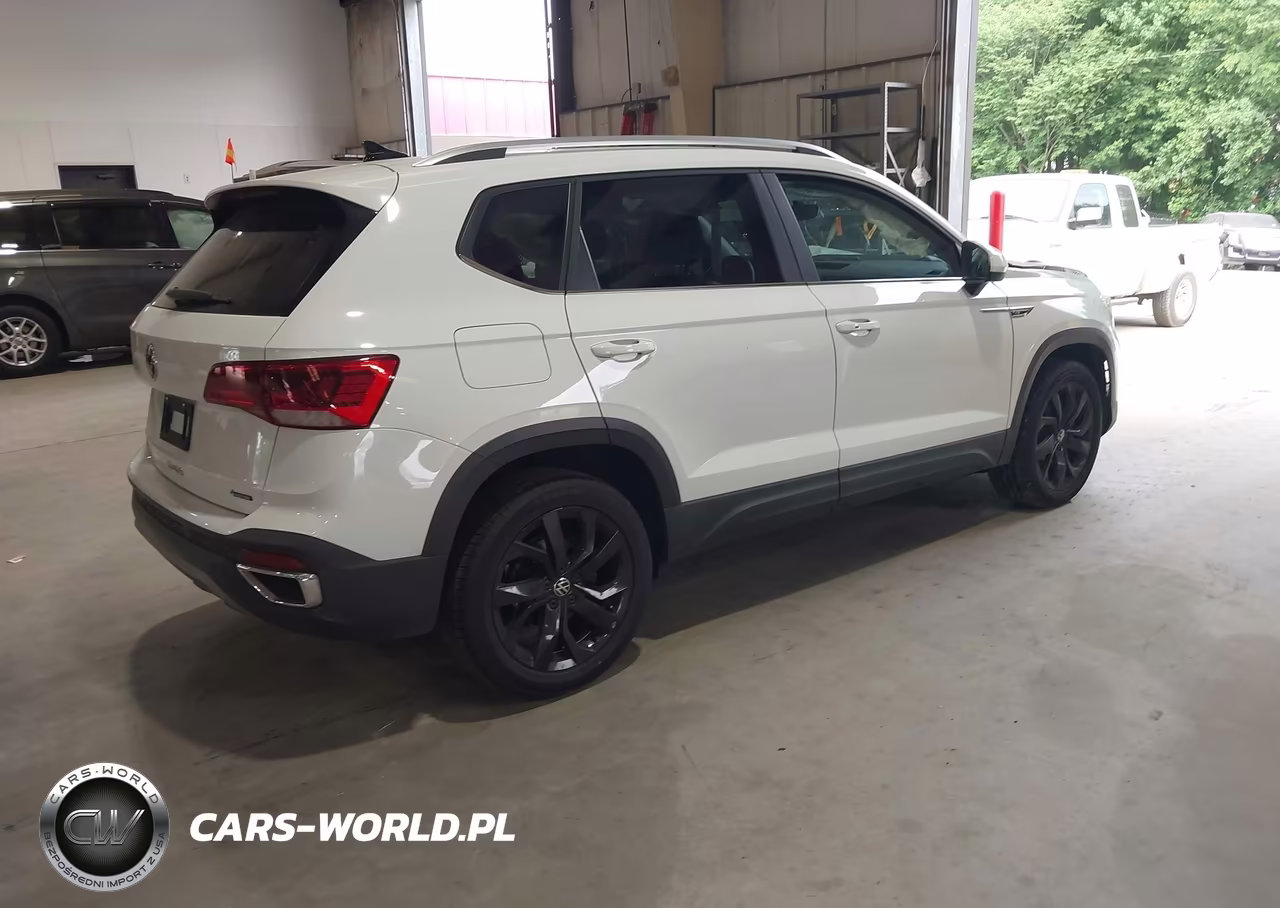 2022 Volkswagen Taos 1.5T Se VIN:3VVLX7B28NM096689 - 4