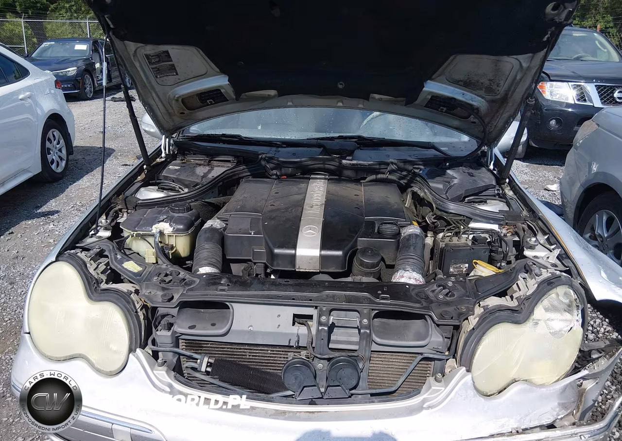 2002 Mercedes-Benz C 240 VIN:WDBRF61J82F164143 - 10
