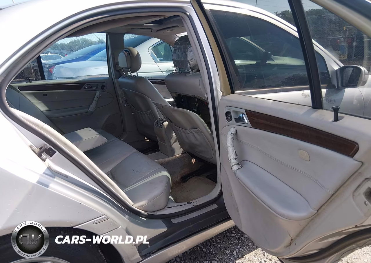 2002 Mercedes-Benz C 240 VIN:WDBRF61J82F164143 - 8