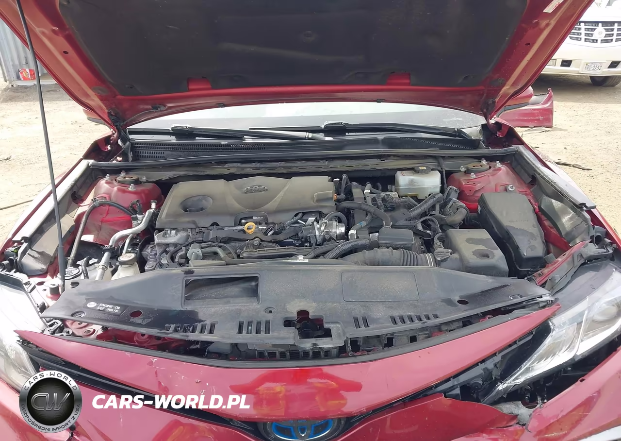 2021 Toyota Camry Le Hybrid VIN:4T1C31AK4MU561810 - 10