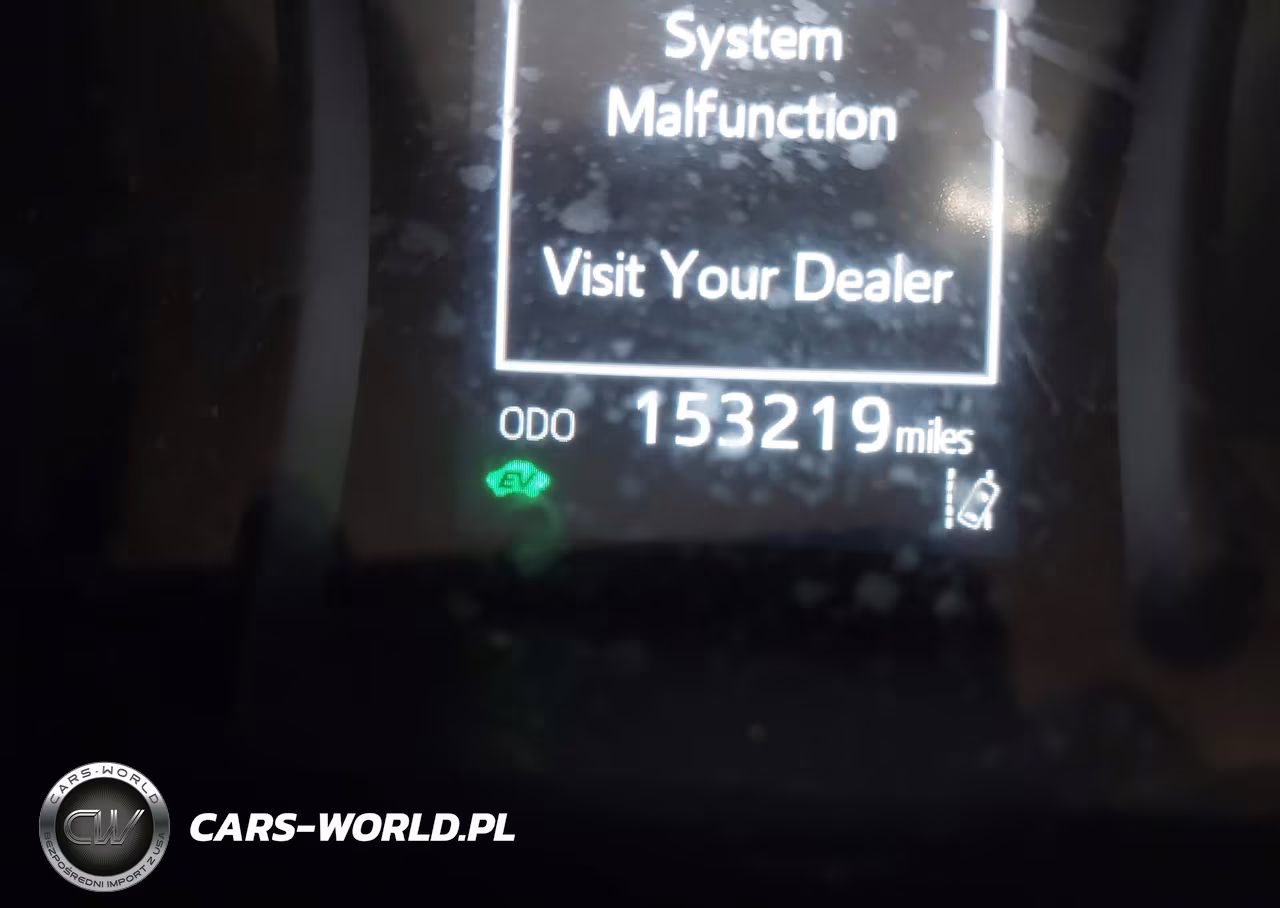 2021 Toyota Camry Le Hybrid VIN:4T1C31AK4MU561810 - 16