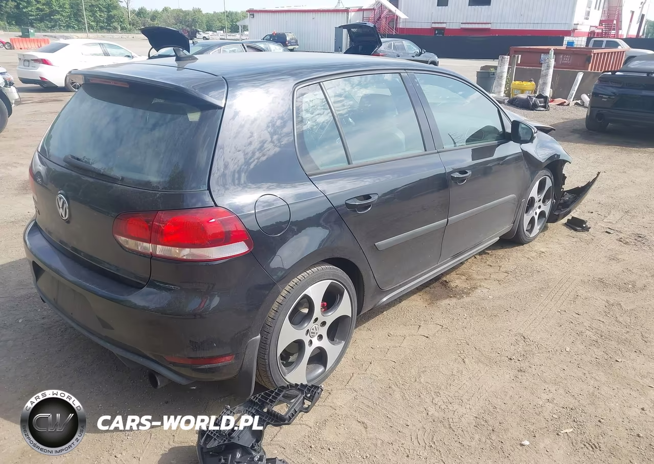 2011 Volkswagen Gti 4-Door Autobahn VIN:WVWHD7AJ5BW260790 - 4