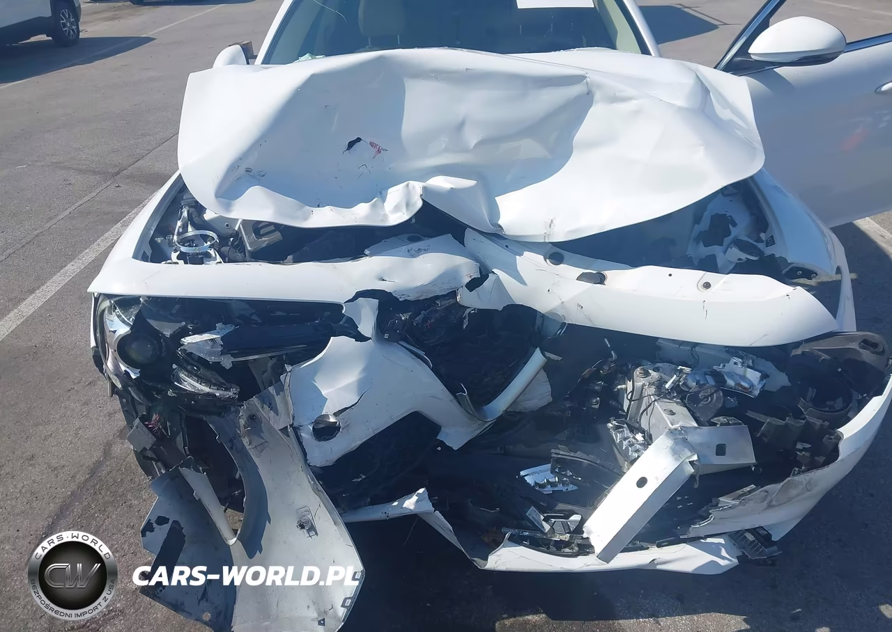 2017 Alfa Romeo Giulia Ti Awd VIN:ZARFAEEN5H7537772 - 6