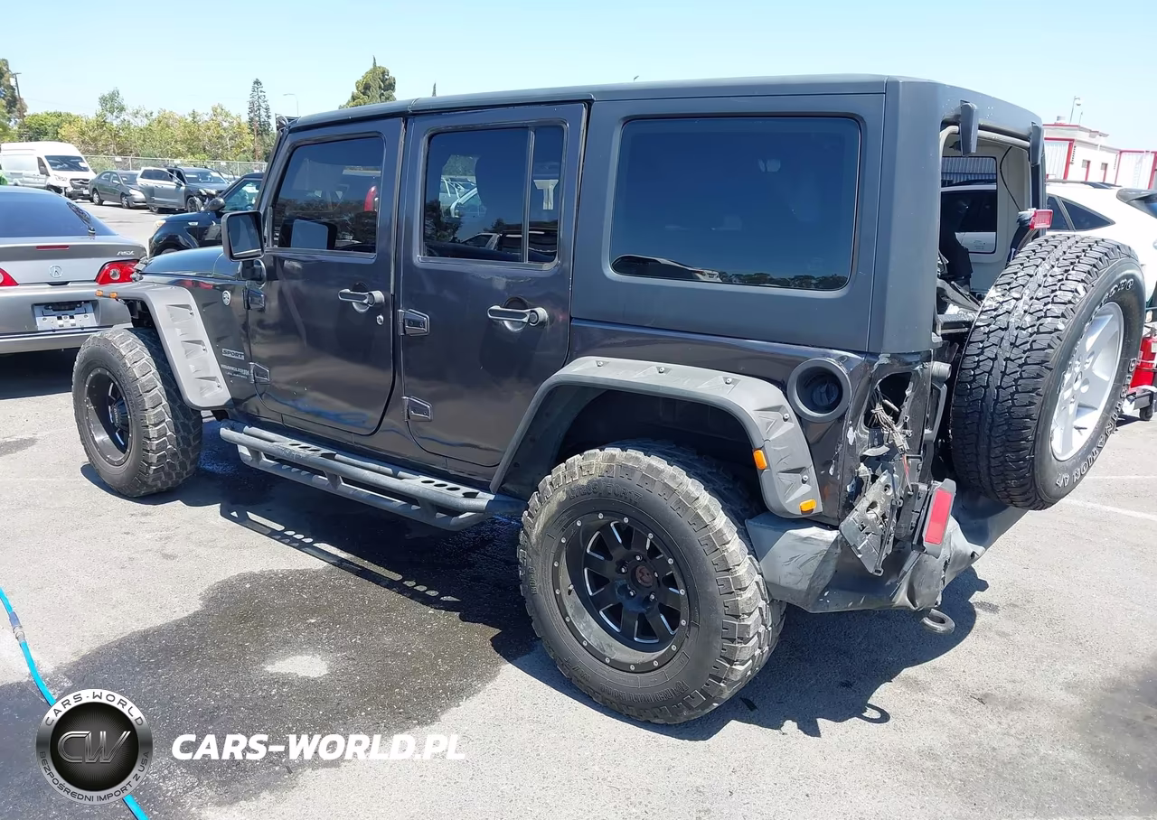 2018 Jeep Wrangler Jk Unlimited Sport S 4X4 VIN:1C4BJWDG3JL829516 - 3