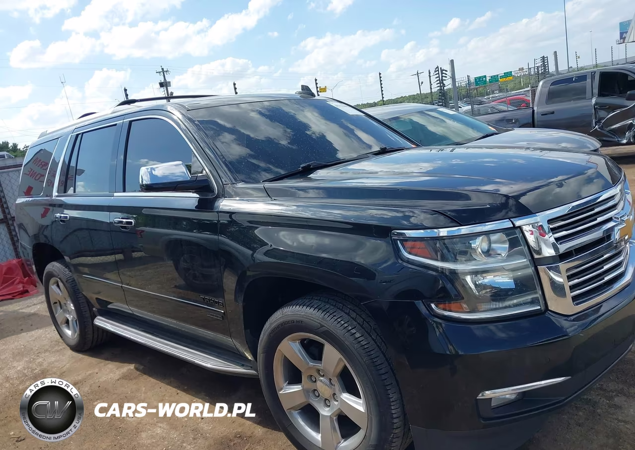 2018 Chevrolet Tahoe Premier VIN:1GNSKCKC6JR220596 - 13