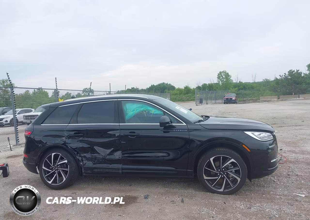 2024 Lincoln Corsair Grand Touring VIN:5LMTJ5DZ3RUL01697 - 13