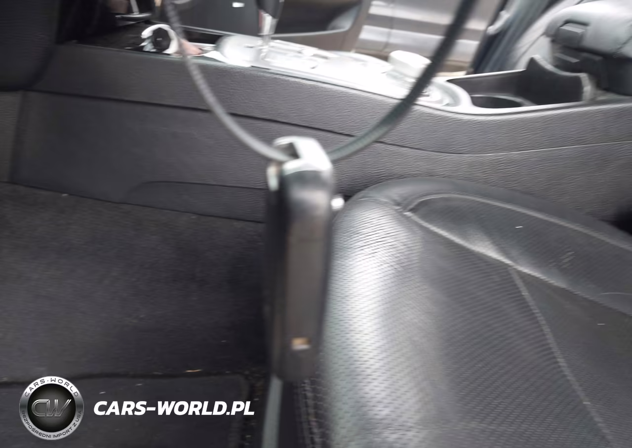 2013 Hyundai Genesis 5.0 R-Spec VIN:KMHGC4DH0DU257151 - 11
