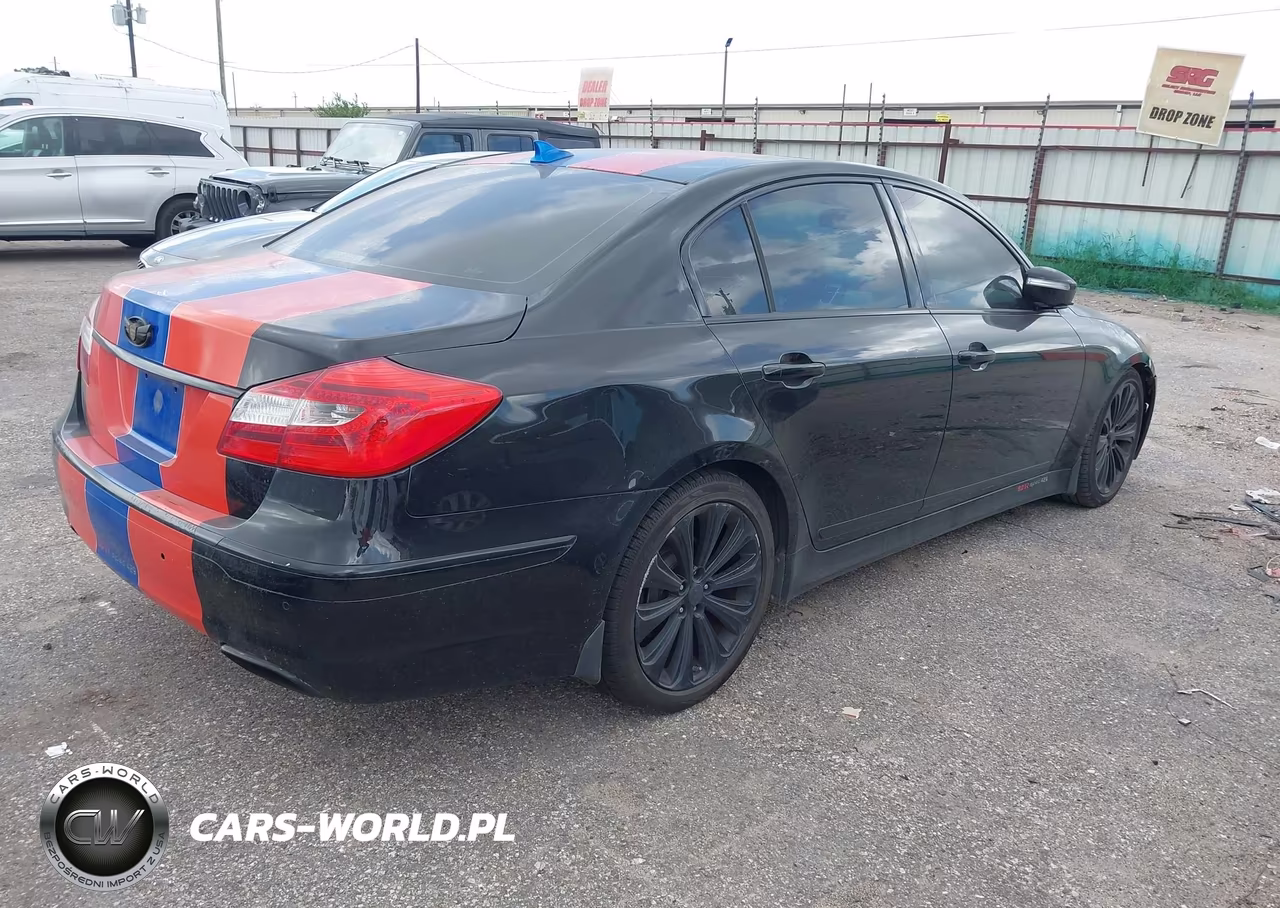 2013 Hyundai Genesis 5.0 R-Spec VIN:KMHGC4DH0DU257151 - 4