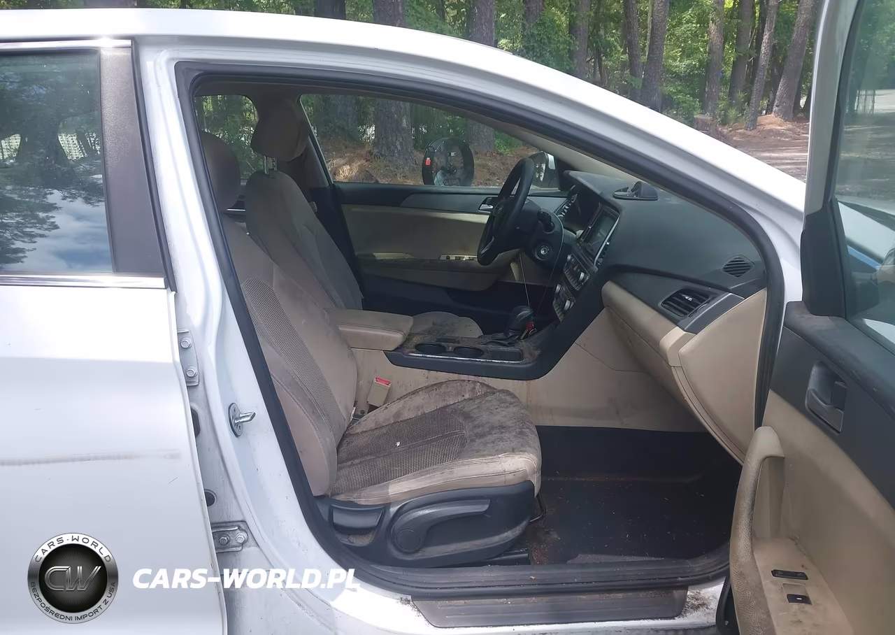 2019 Hyundai Sonata Se VIN:5NPE24AFXKH817962 - 5