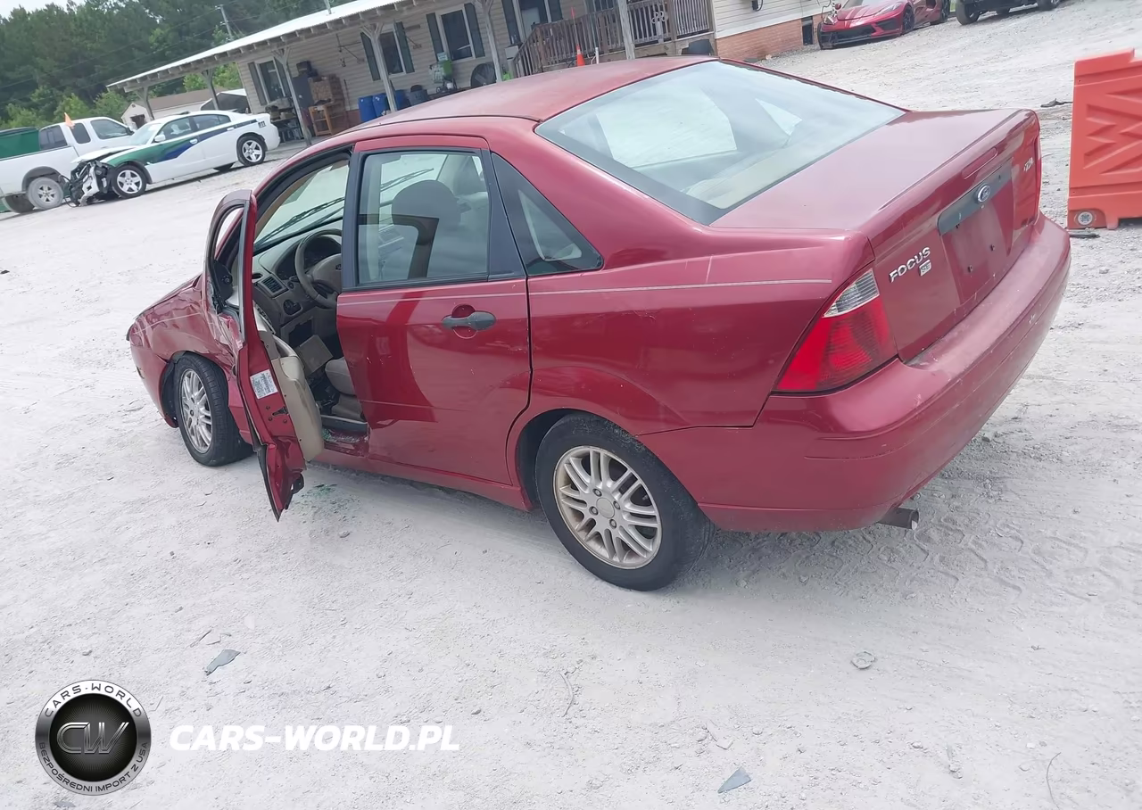 2005 Ford Focus Zx4 VIN:1FAFP34N45W276852 - 3