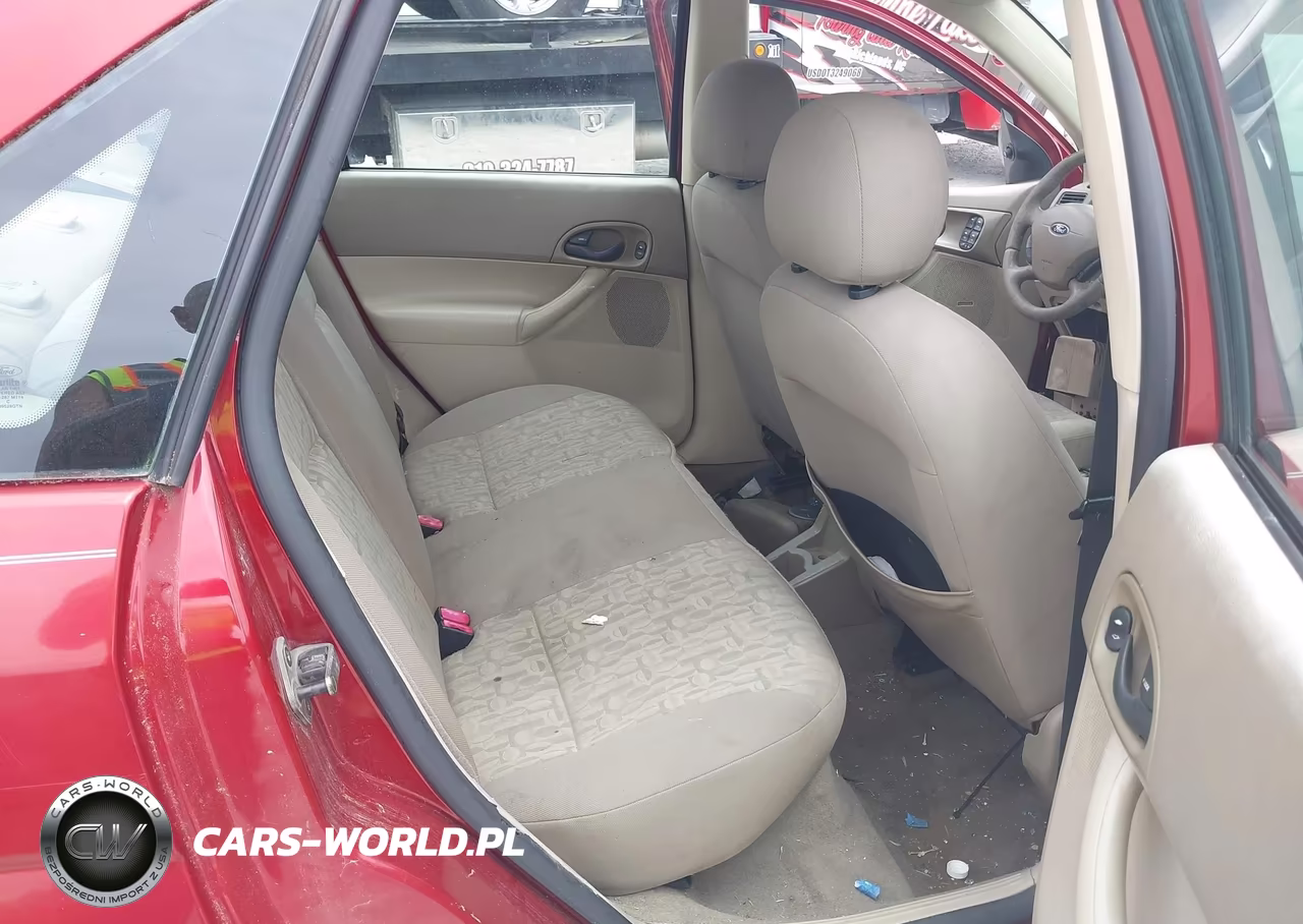 2005 Ford Focus Zx4 VIN:1FAFP34N45W276852 - 8