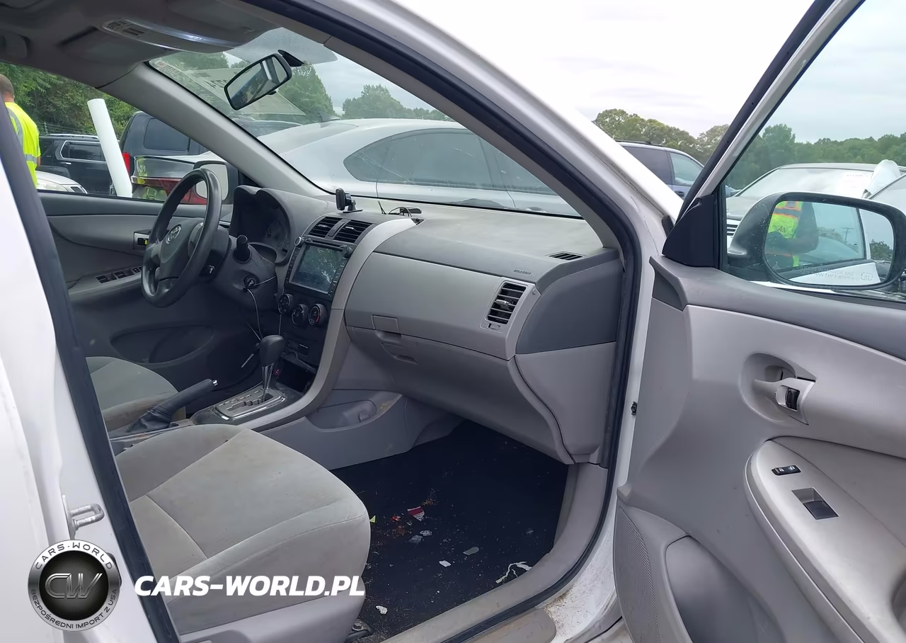 2010 Toyota Corolla Le VIN:1NXBU4EE9AZ240713 - 5