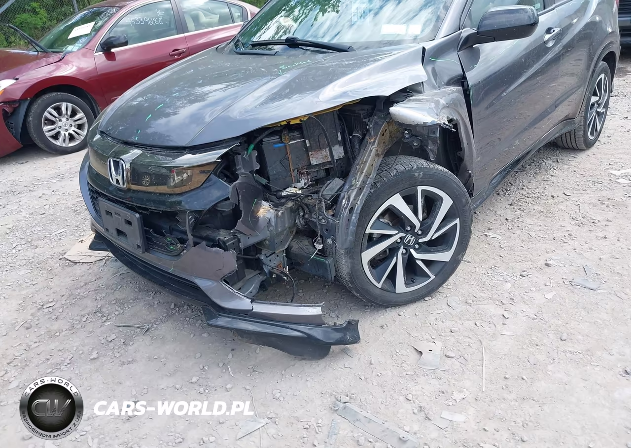 2019 Honda Hr-V Sport VIN:3CZRU6H10KG705627 - 16