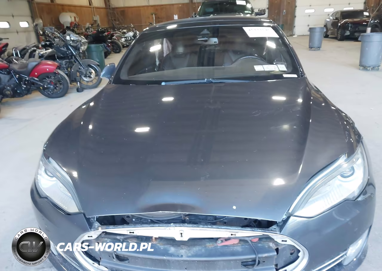 2015 Tesla Model S 70D-85D-P85D VIN:5YJSA1H27FF089805 - 10