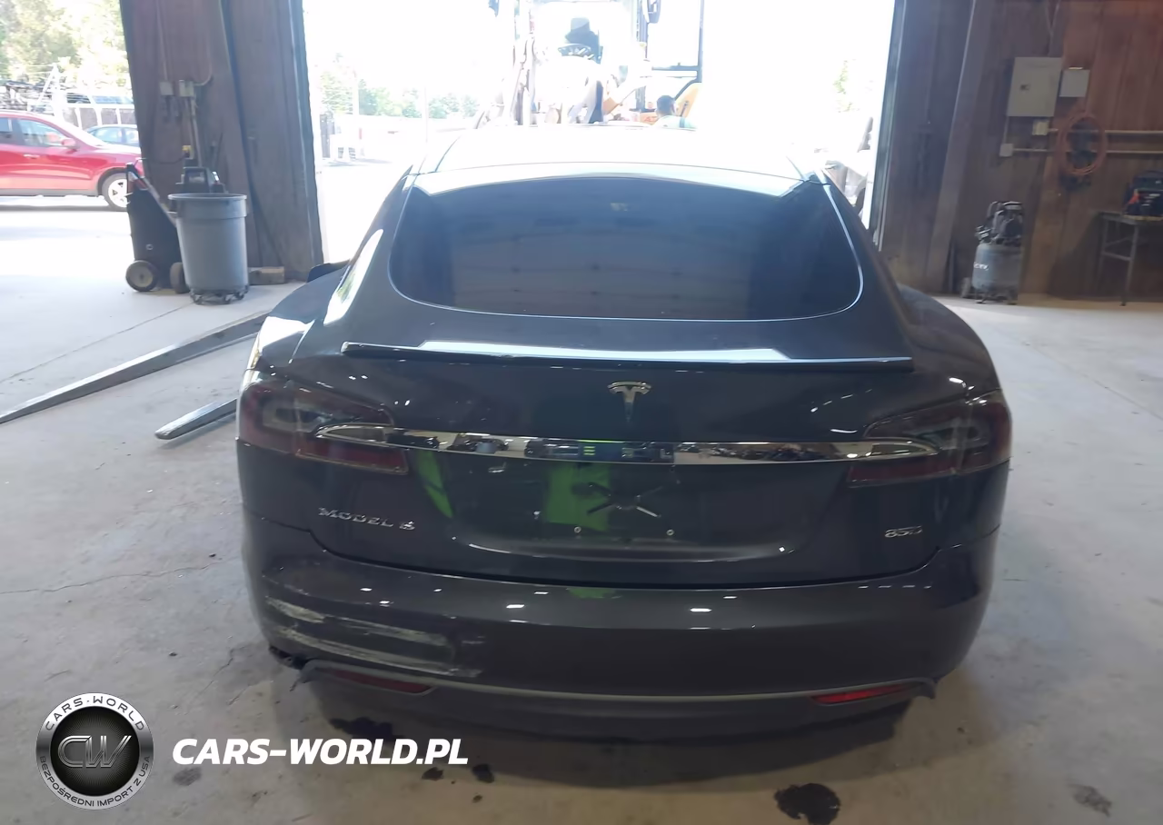 2015 Tesla Model S 70D-85D-P85D VIN:5YJSA1H27FF089805 - 17
