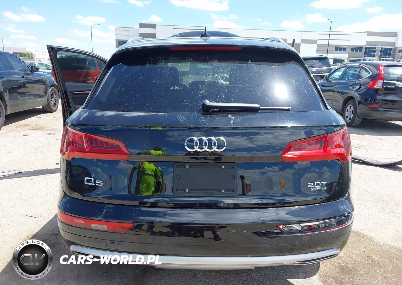 2018 Audi Q5 2.0T Premium VIN:WA1CNAFY3J2116424 - 16