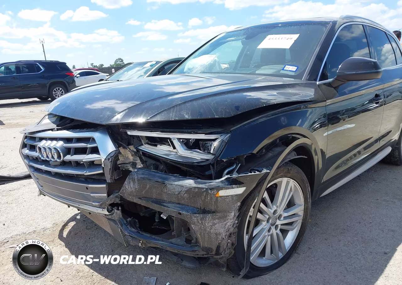 2018 Audi Q5 2.0T Premium VIN:WA1CNAFY3J2116424 - 6