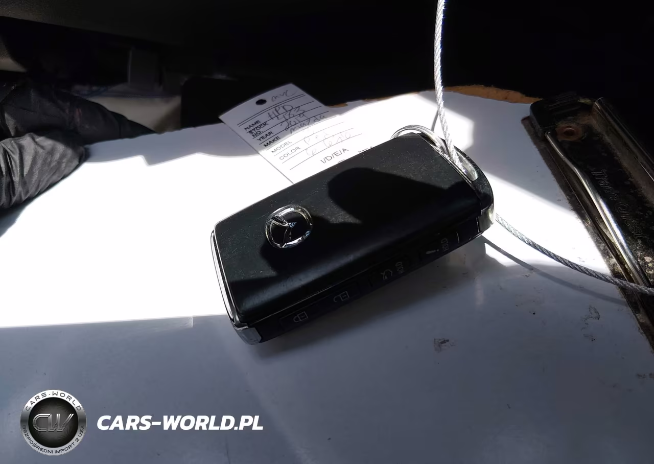 2019 Mazda Mazda3 Select Package VIN:JM1BPACL9K1112289 - 11