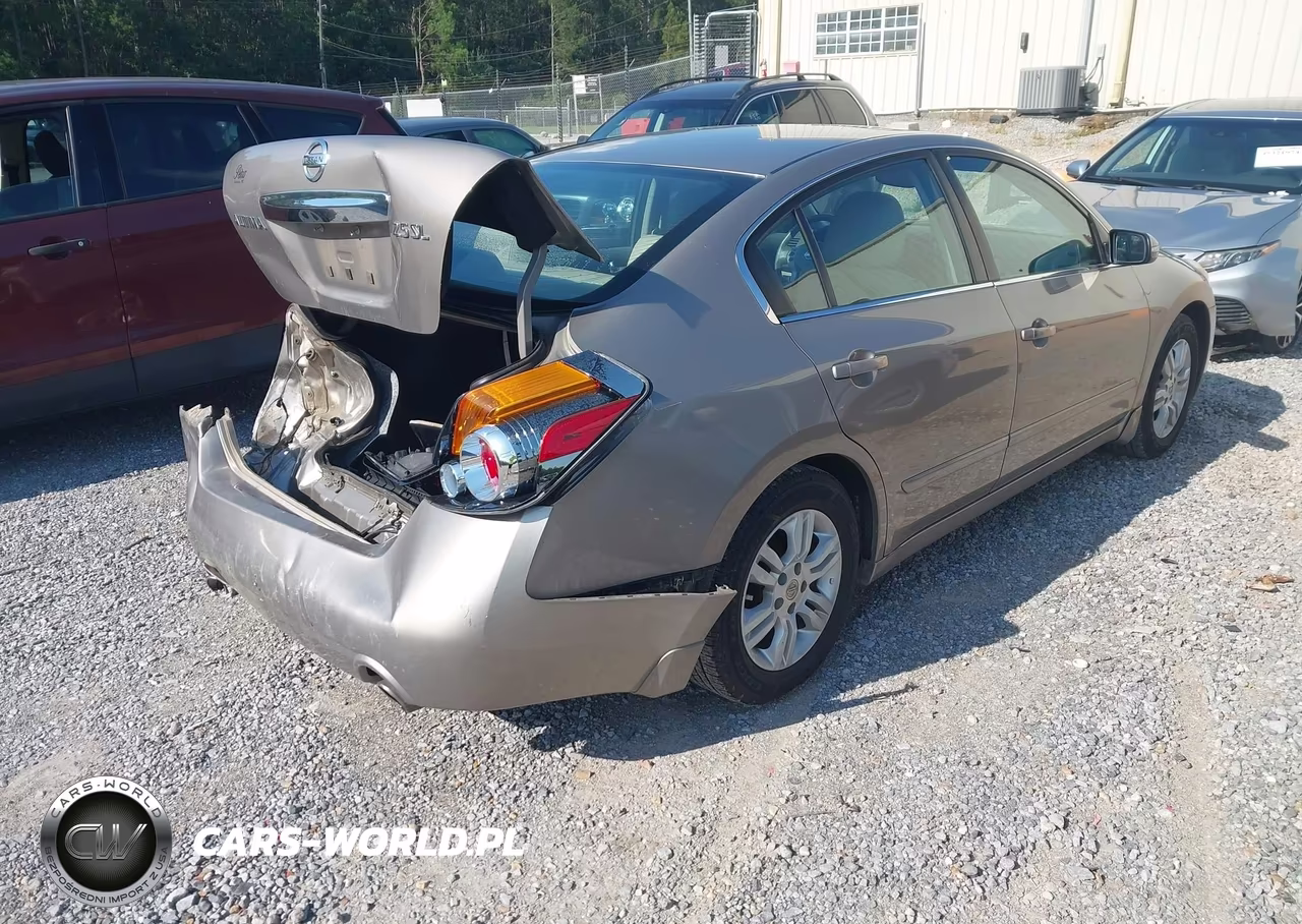 2011 Nissan Altima 2.5 S VIN:1N4AL2AP7BN488474 - 4