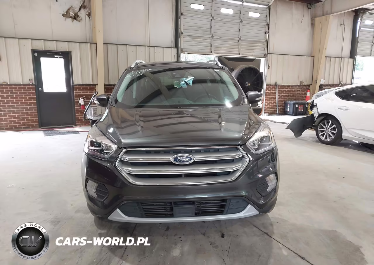 2019 Ford Escape Titanium VIN:1FMCU0J91KUA10607 - 13