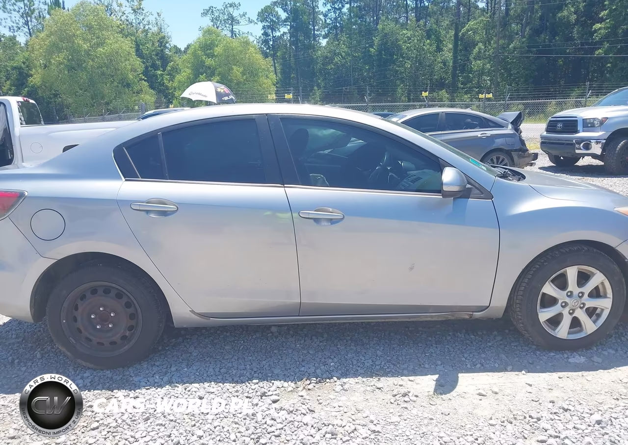2010 Mazda Mazda3 I Touring VIN:JM1BL1SF3A1276322 - 13