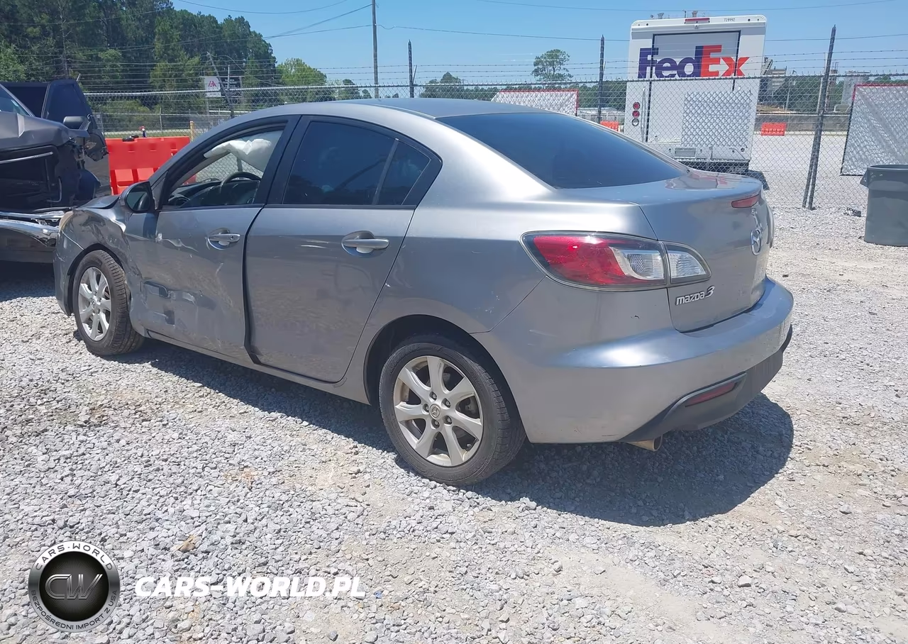 2010 Mazda Mazda3 I Touring VIN:JM1BL1SF3A1276322 - 3