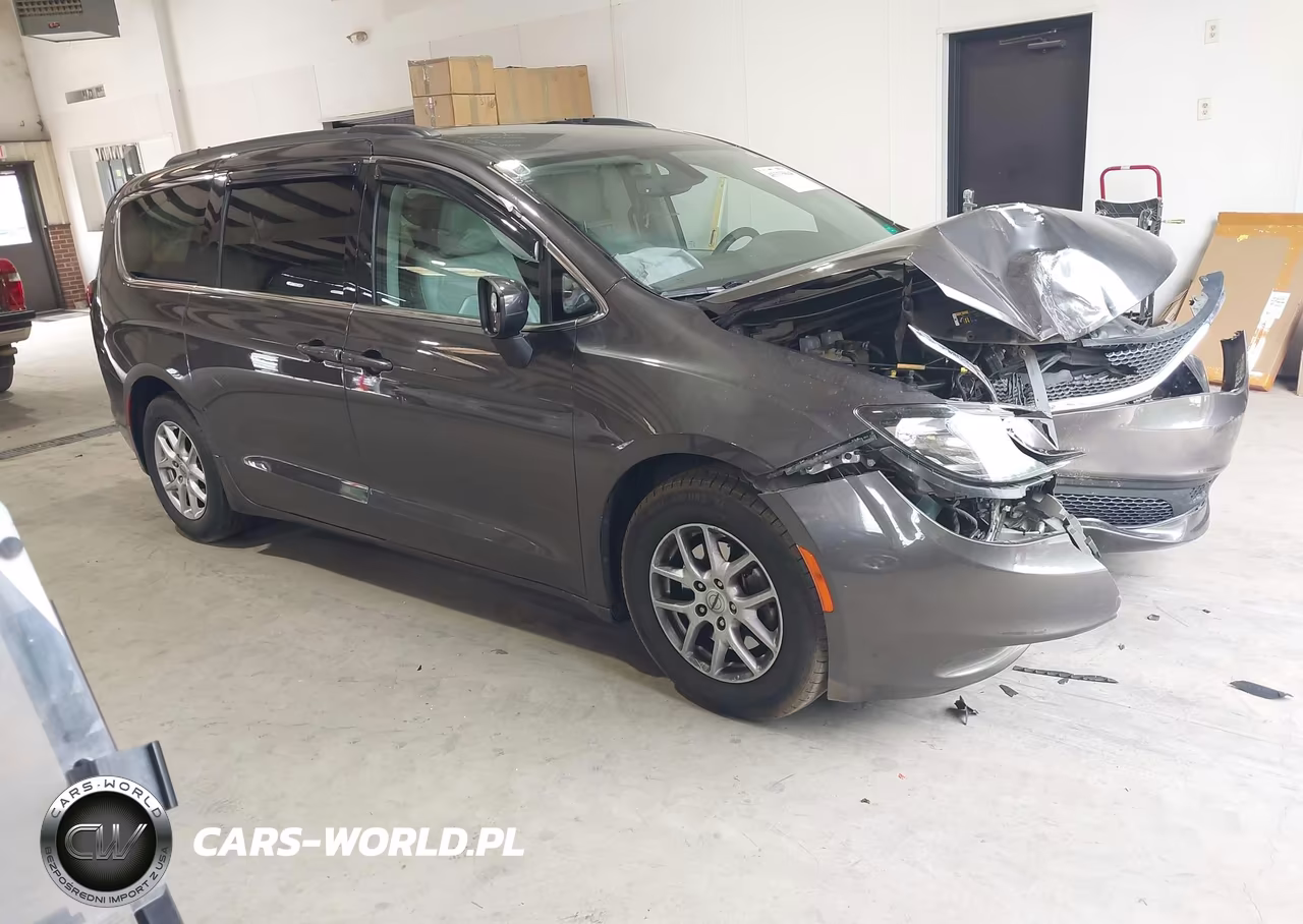 2021 Chrysler Voyager Lxi
