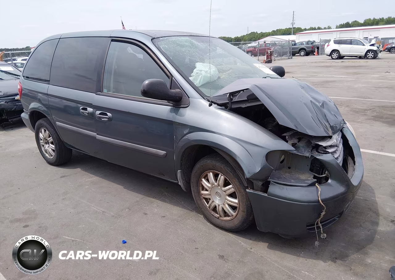 2006 Chrysler Town & Country