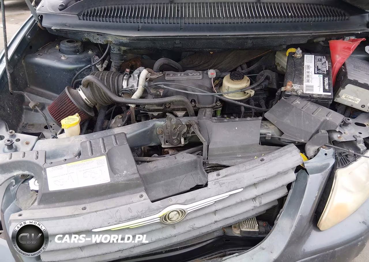 2006 Chrysler Town & Country VIN:1A4GP45R26B645233 - 10