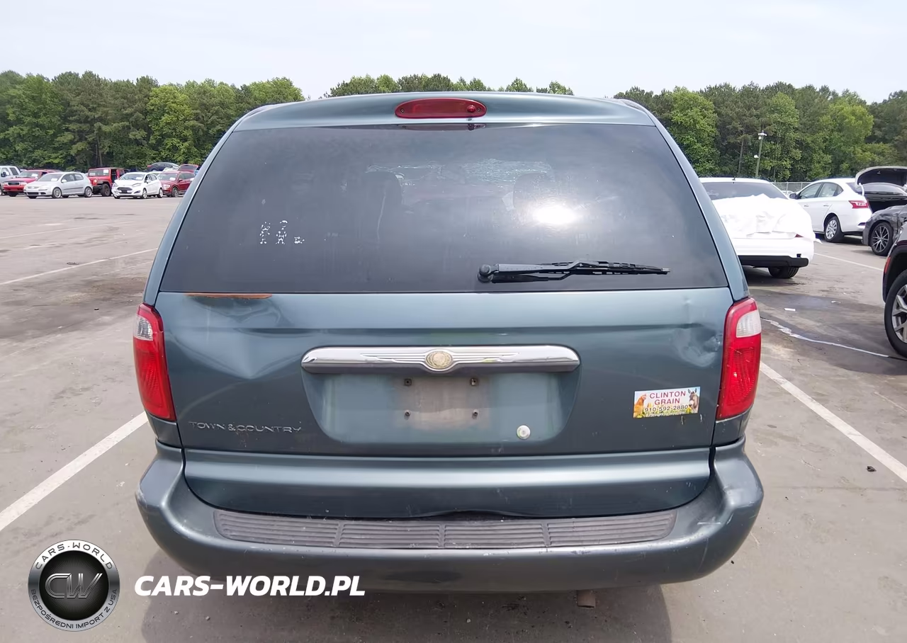 2006 Chrysler Town & Country VIN:1A4GP45R26B645233 - 16