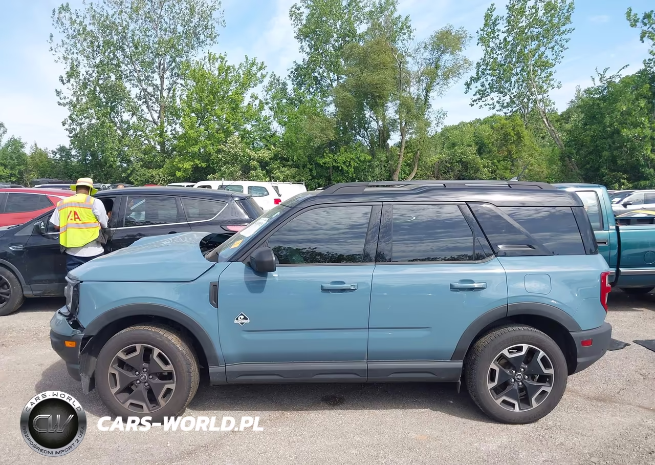 2021 Ford Bronco Sport Outer Banks VIN:3FMCR9C69MRB14233 - 14