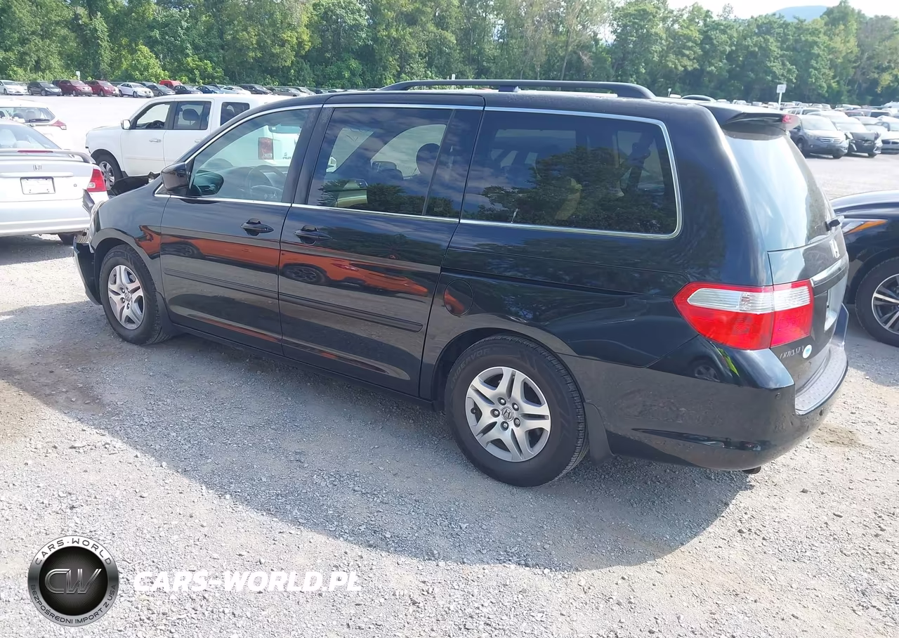2007 Honda Odyssey Touring VIN:5FNRL38817B070788 - 3
