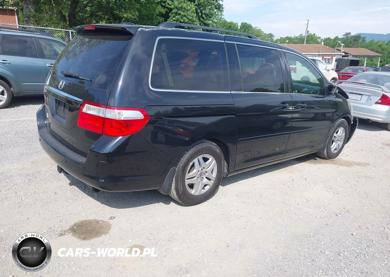 2007 Honda Odyssey Touring VIN:5FNRL38817B070788 - 4
