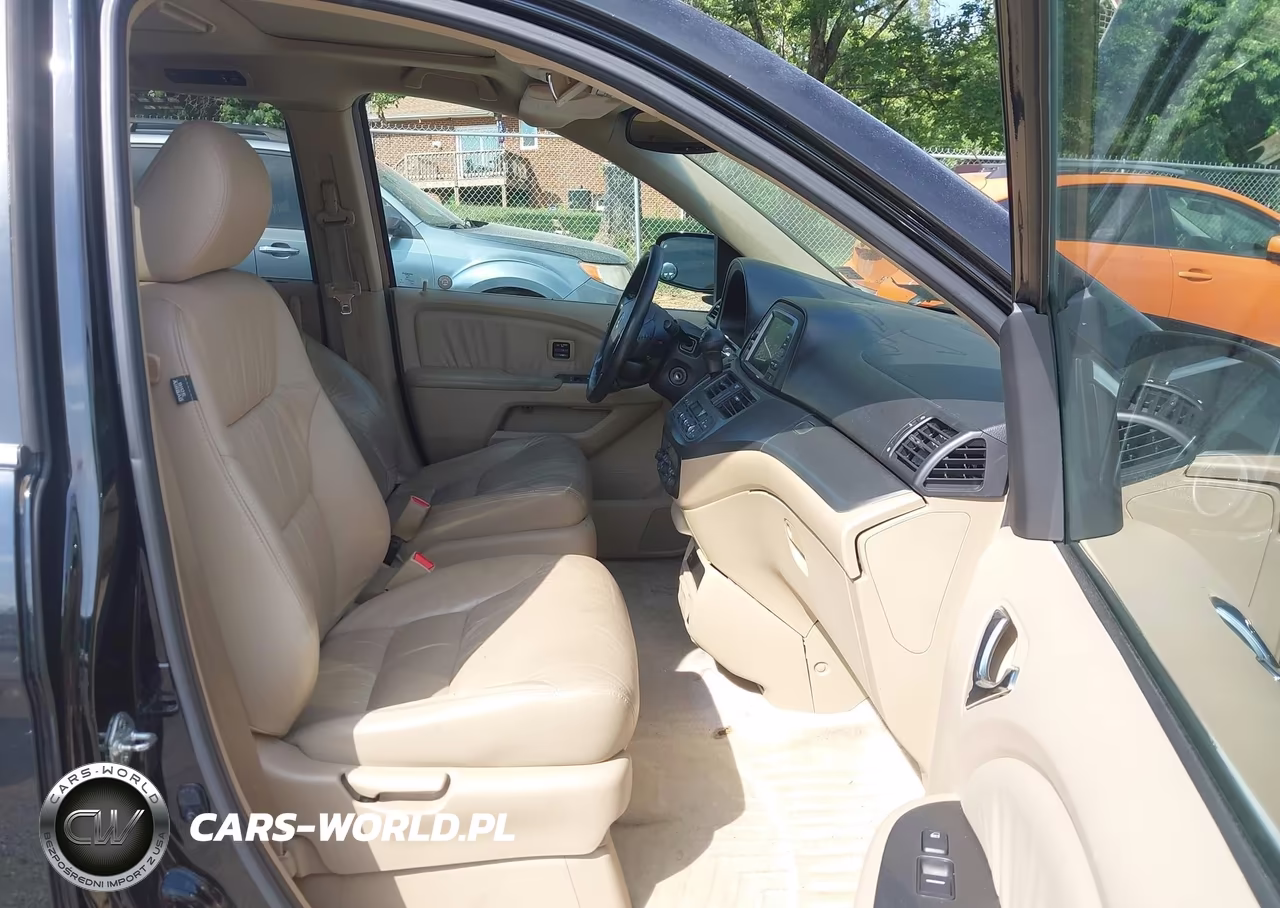 2007 Honda Odyssey Touring VIN:5FNRL38817B070788 - 5