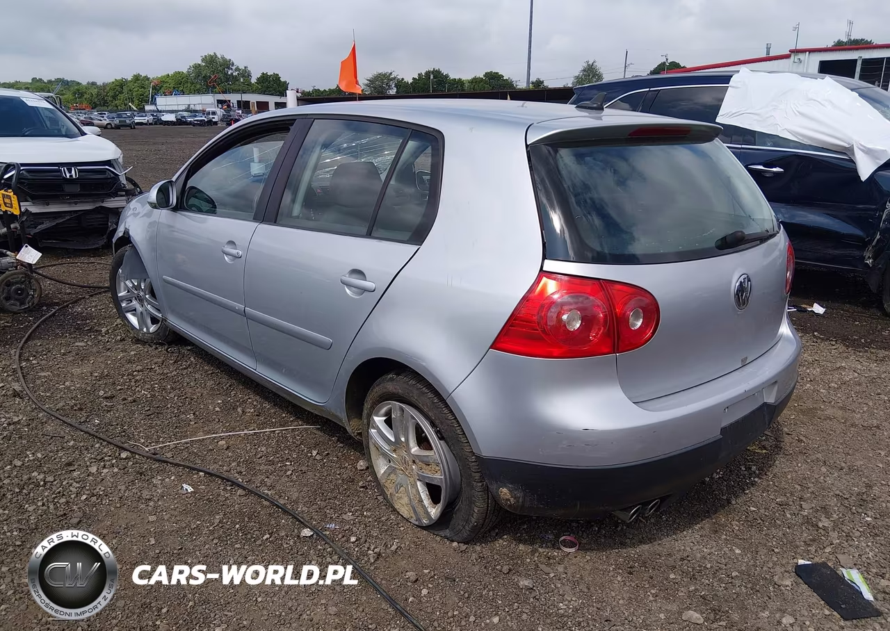 2007 Volkswagen Rabbit 4-Door (A6) VIN:WVWDR71K67W059903 - 3